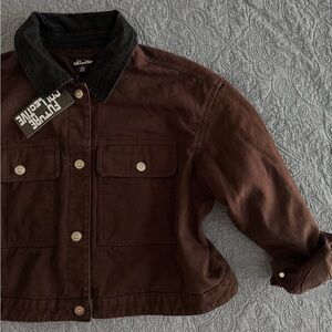 Vintage Inspired Brown Crop Denim Jacket with Black Collar